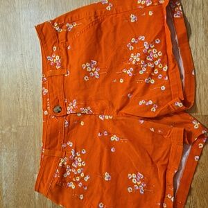 ANA Womens mid-rise Twill Shorts size 8 Vibrant Orange. NVTN 290
